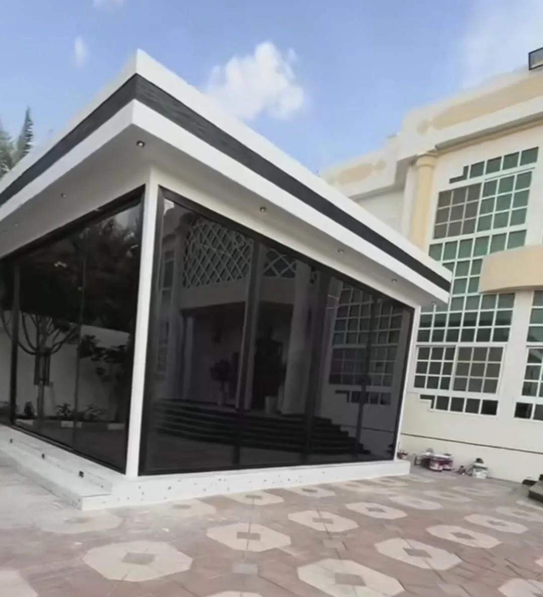 صورة إضافية