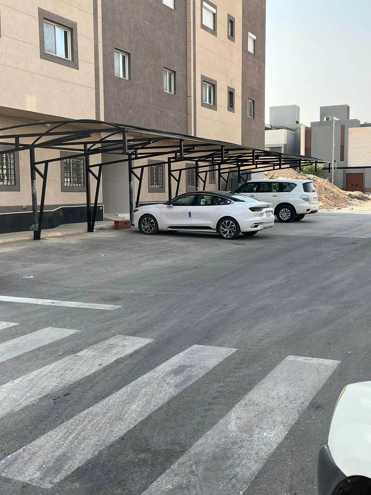 صورة إضافية