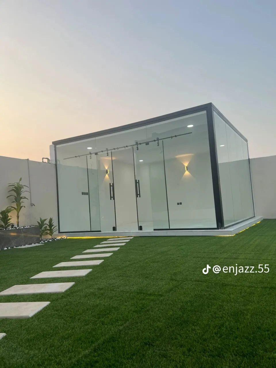 صورة إضافية